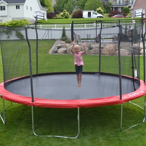 Round Propel 15 ft Trampoline